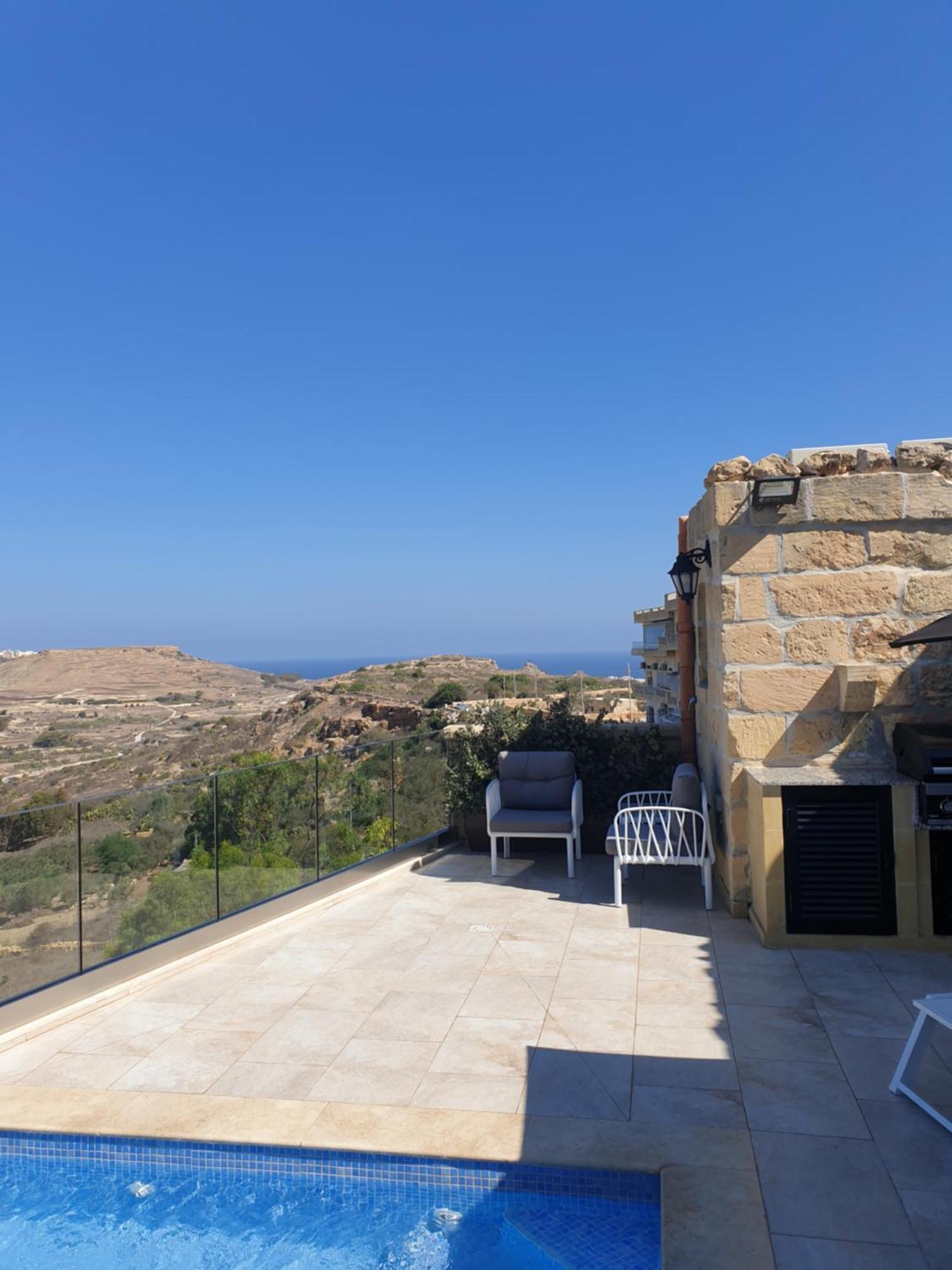 Ta' Nikola Farmhouse, Xaghra Luaran gambar